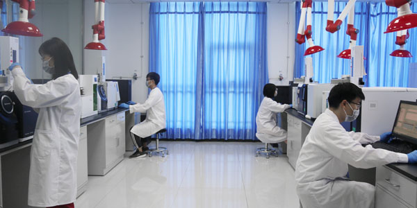 實(shí)驗(yàn)室實(shí)展